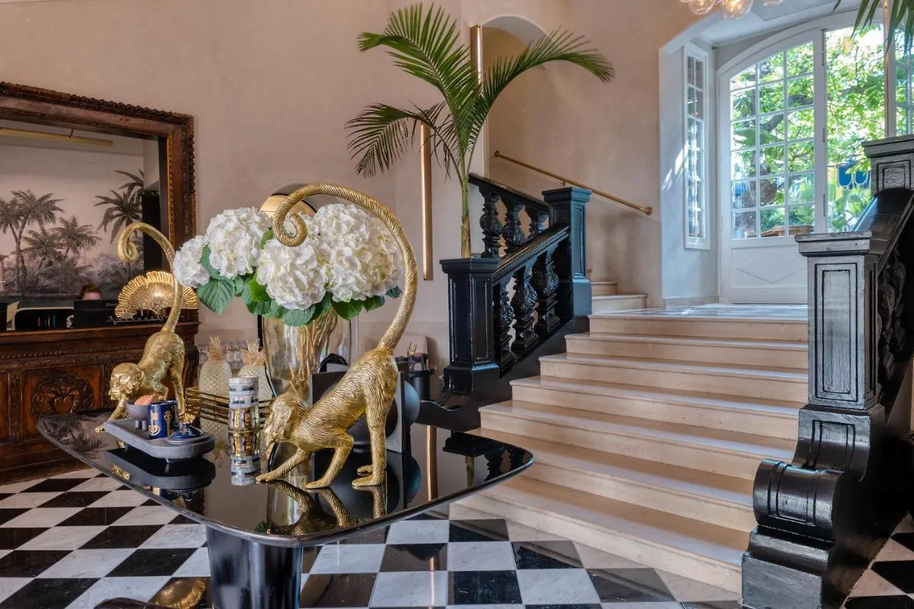 Hotel Le Yaca Saint-Tropez
