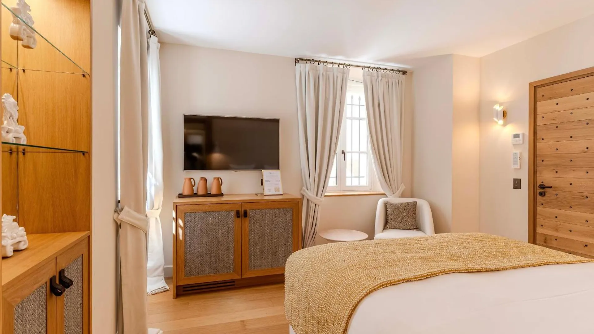 Le Yaca Saint-Tropez Hotel 5*,